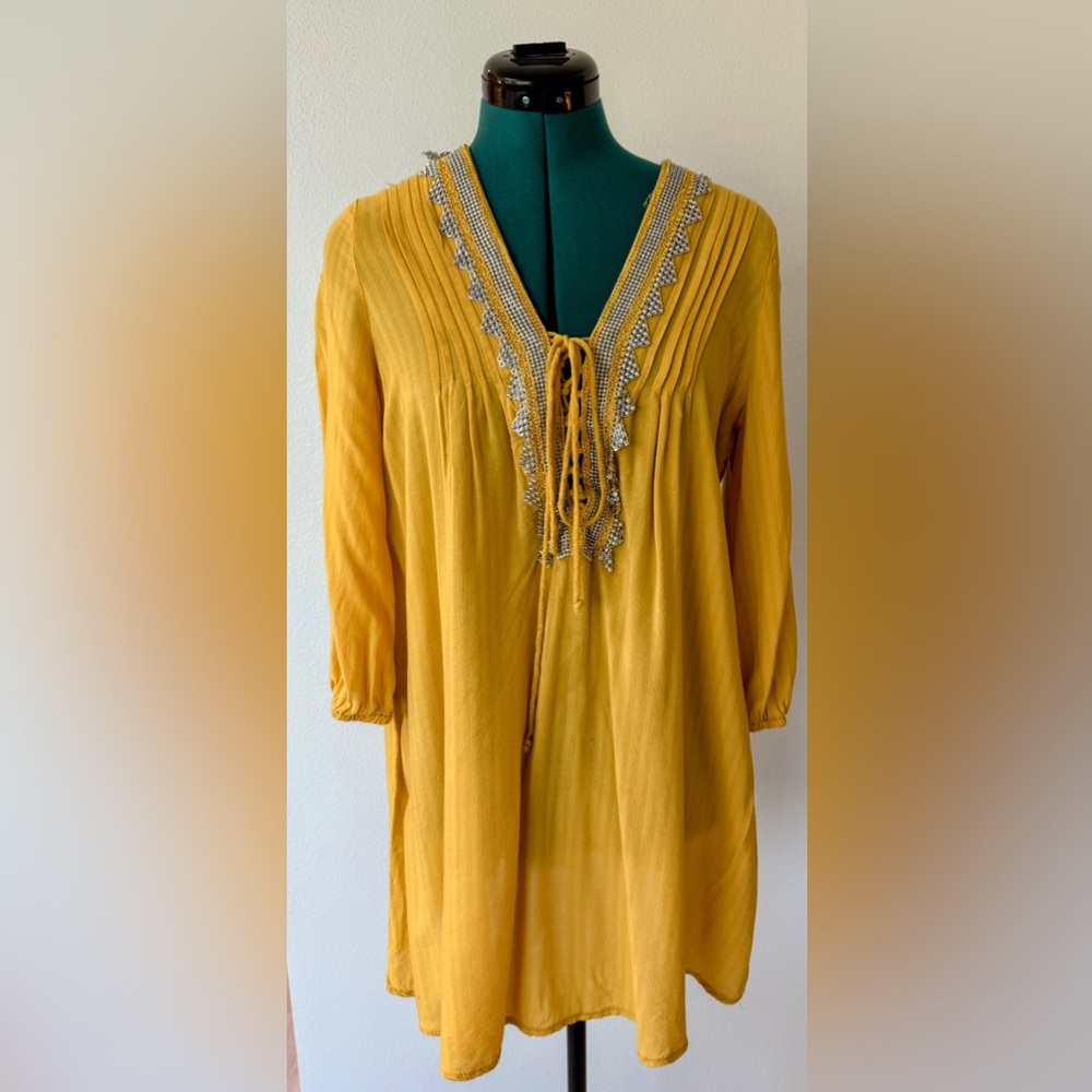 Yellow Pleated Tunic with 3/4 Sleeves and Bib Collar